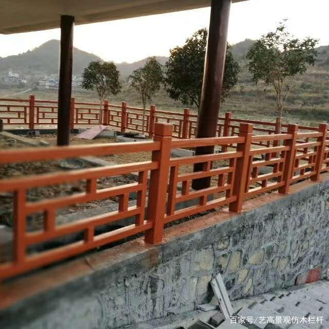 營口高速護欄板工廠