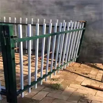 g5高速換護(hù)欄