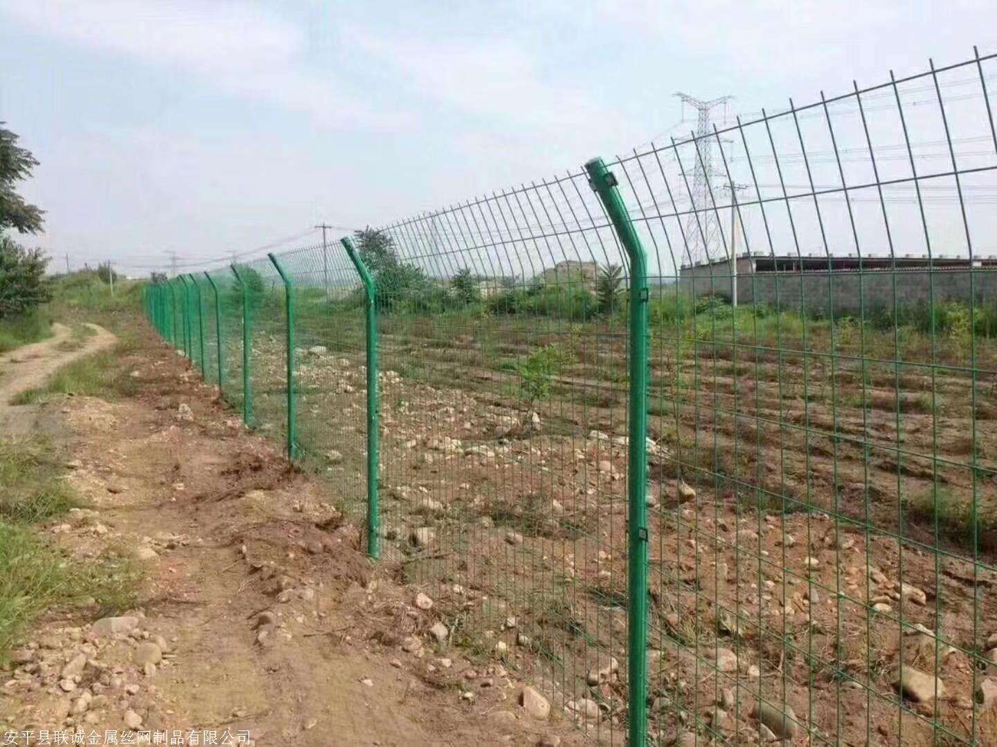 優質高速公路護欄直銷