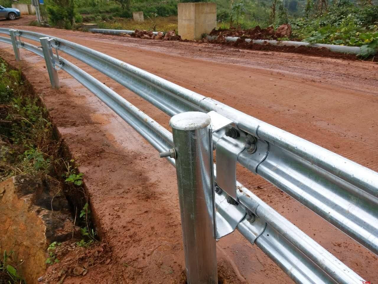 優(yōu)質(zhì)高速護欄板公司