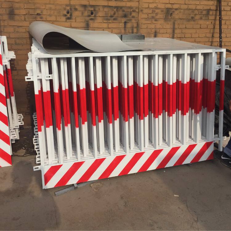 元江高速波形護欄安裝