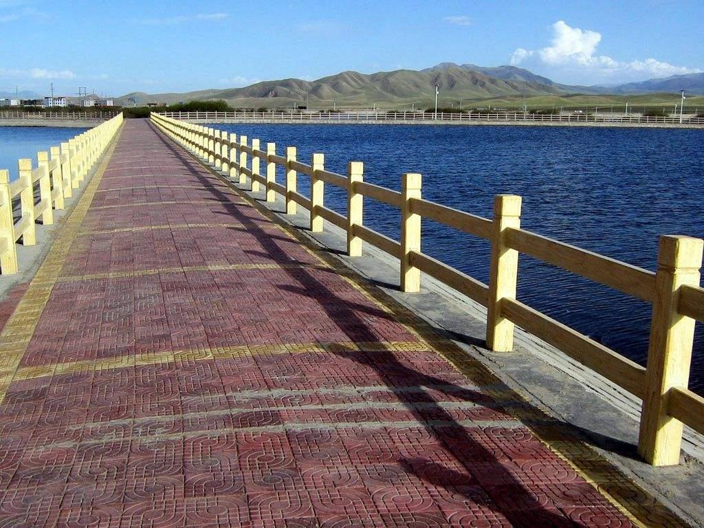 原平高速波形護欄生產線