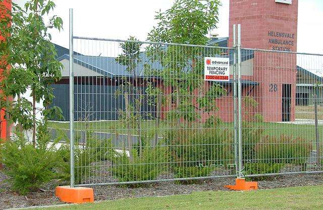 云浮高速護欄板壓型設備