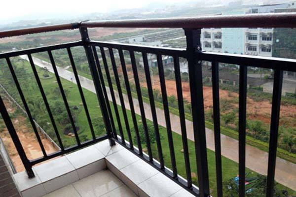 云南高速公路護欄網廠家