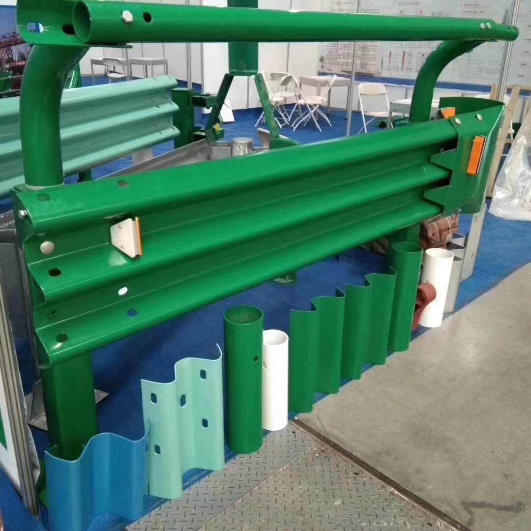 云南高速公路護欄銷售