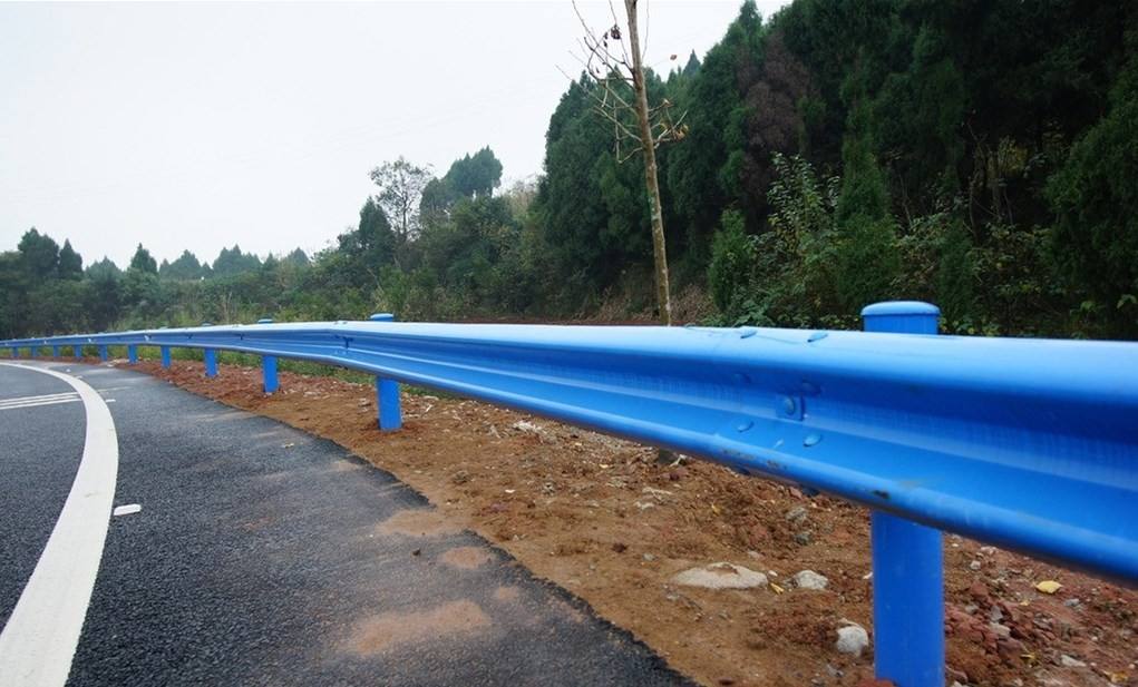 云南高速護欄板墊片