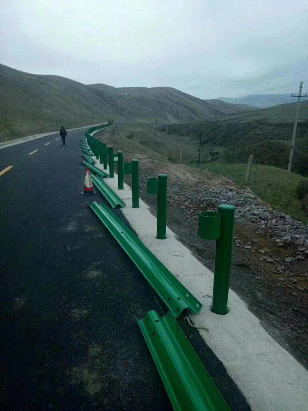 宜賓高速護欄網