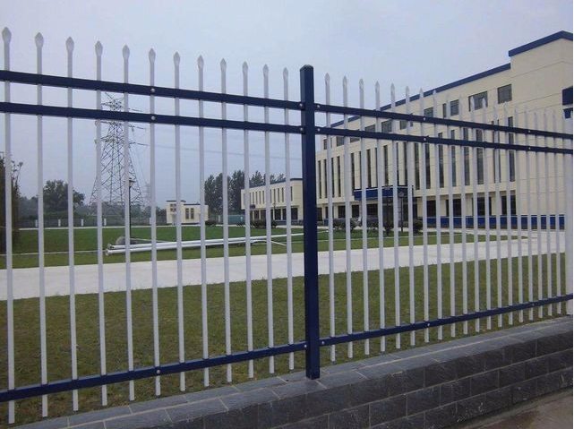 宜昌高速公路波形護欄安裝