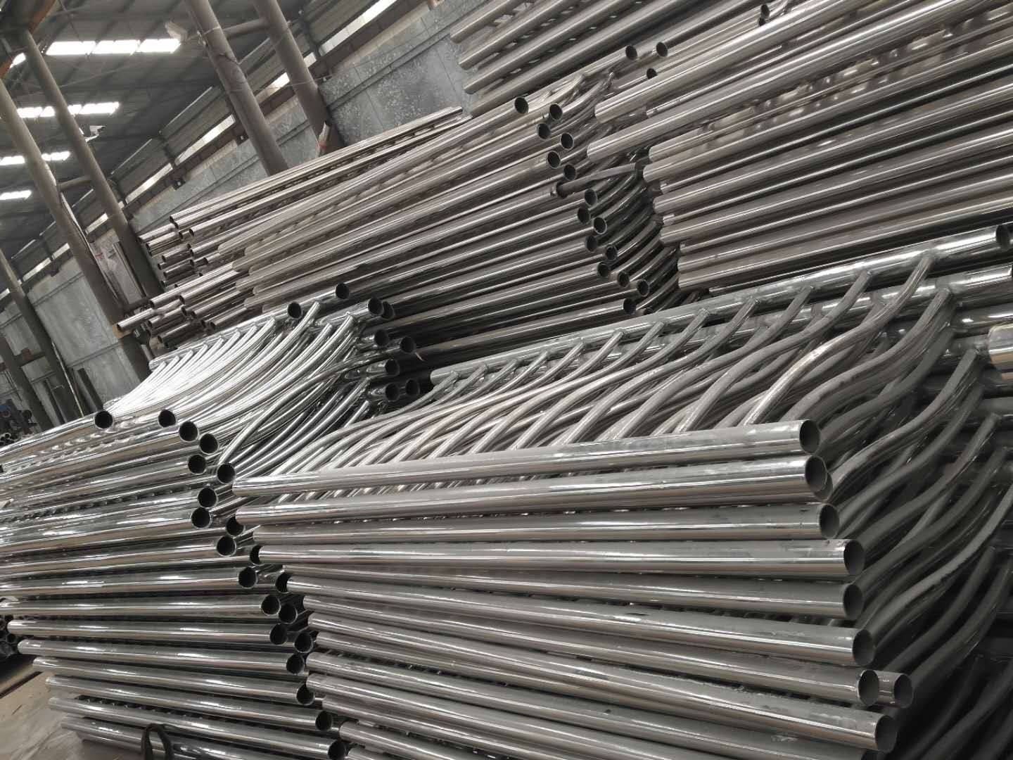 宜昌高速公路波形護欄廠家價格