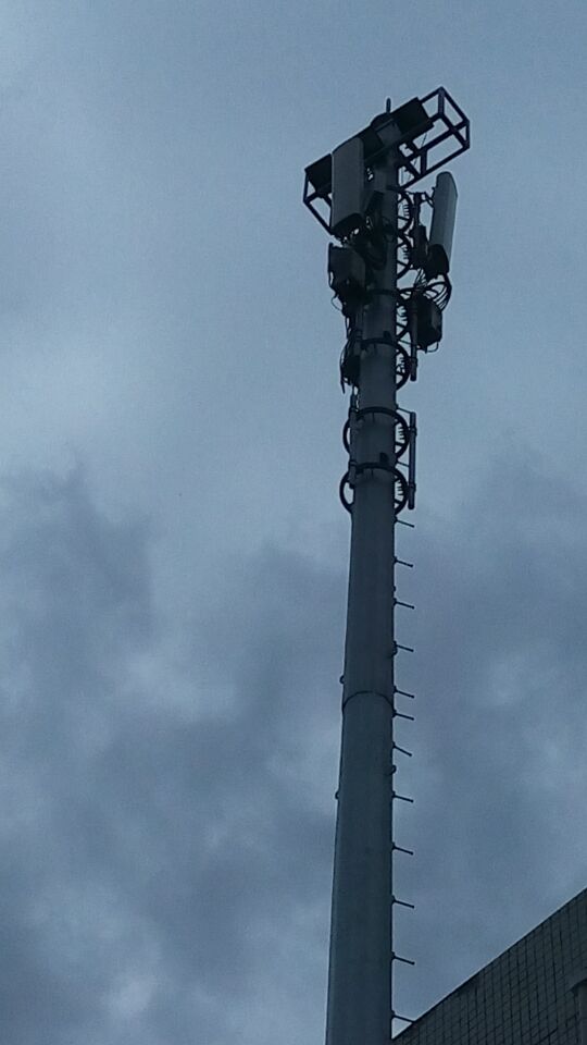 中移動信號塔有多重