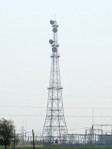 5G鋁合金通信塔與鐵