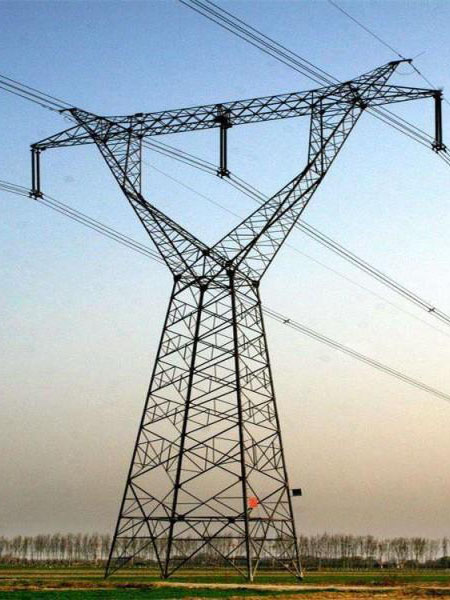 電力基礎鐵塔